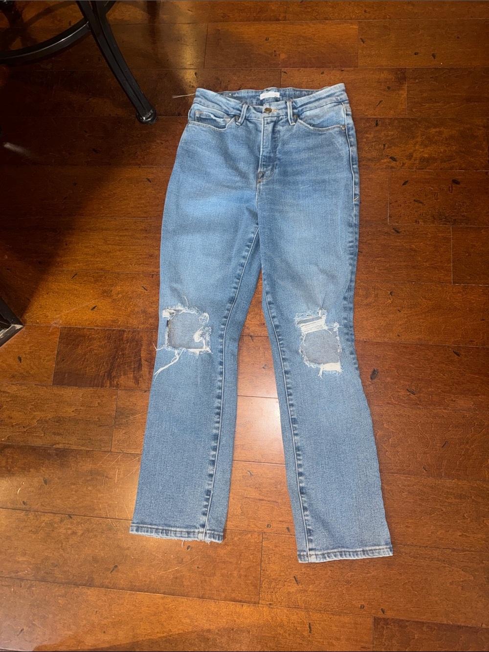 Good American Light Blue Straight-Leg Distressed Jeans